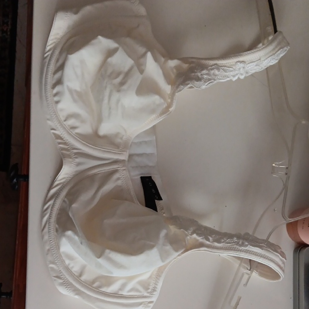 Soma Cream Lace Bra 38D